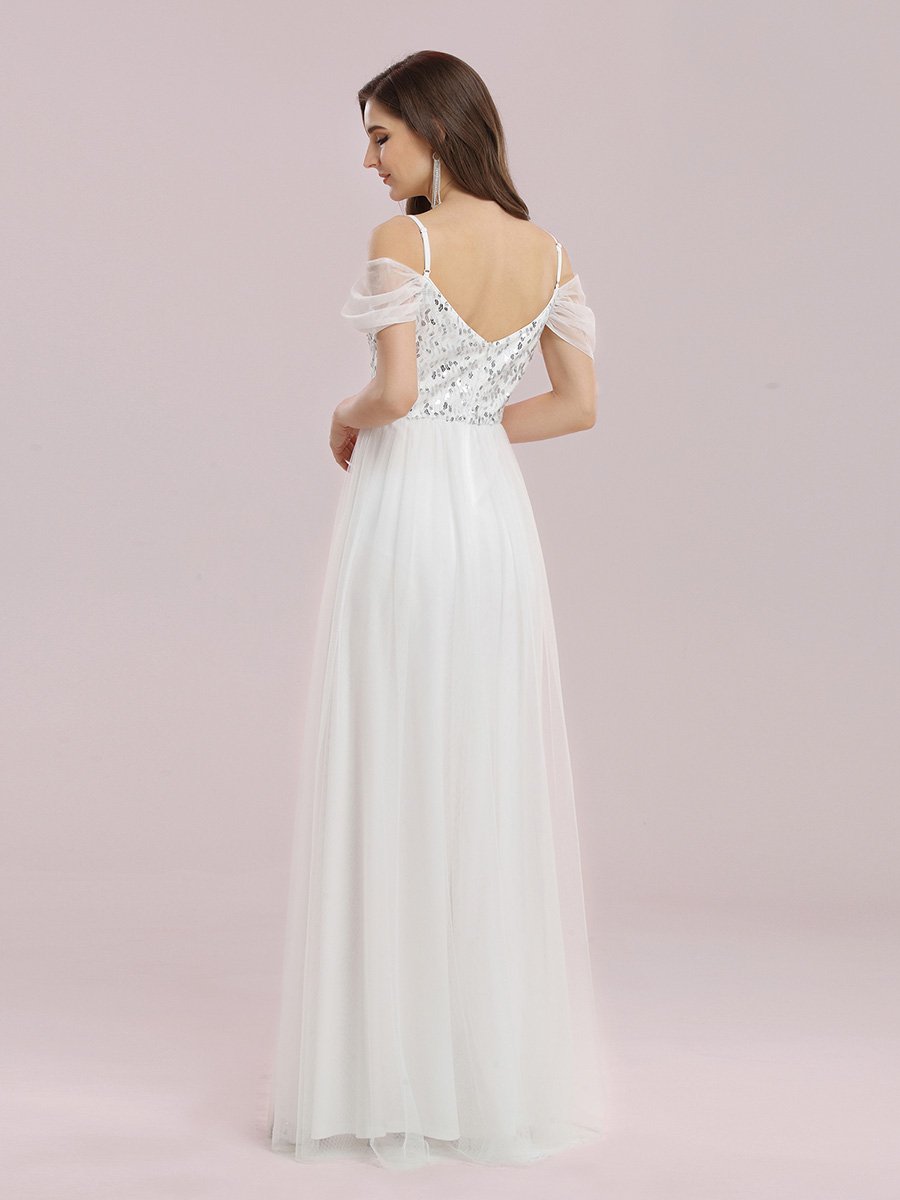 A-Line Tulle Bridesmaid Dress with Sweetheart Neckline and Ruffle Sleeves