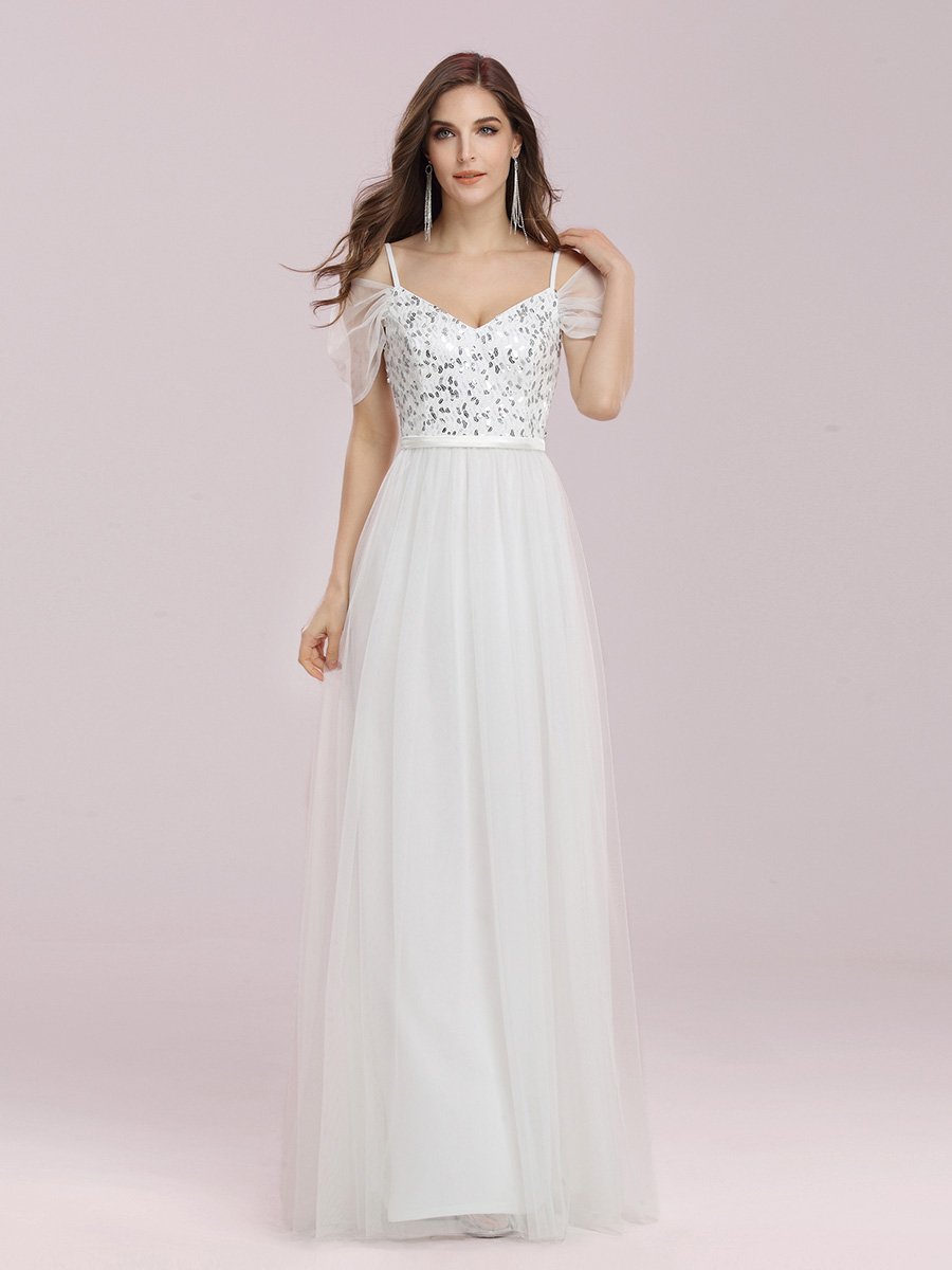 A-Line Tulle Bridesmaid Dress with Sweetheart Neckline and Ruffle Sleeves
