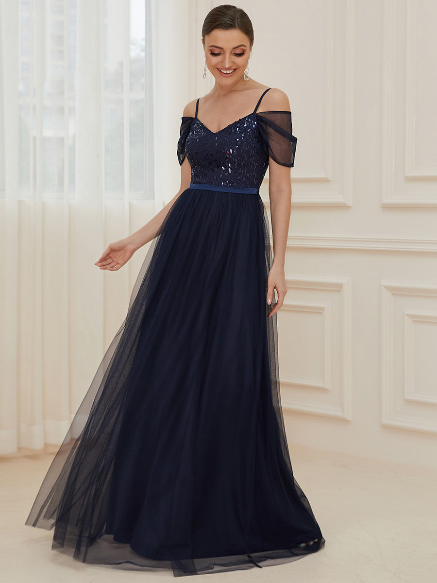 A-Line Tulle Bridesmaid Dress with Sweetheart Neckline and Ruffle Sleeves