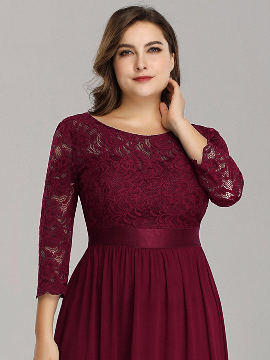 Elegant Lace Plus Size Bridesmaid Dresses with Long Sleeves.