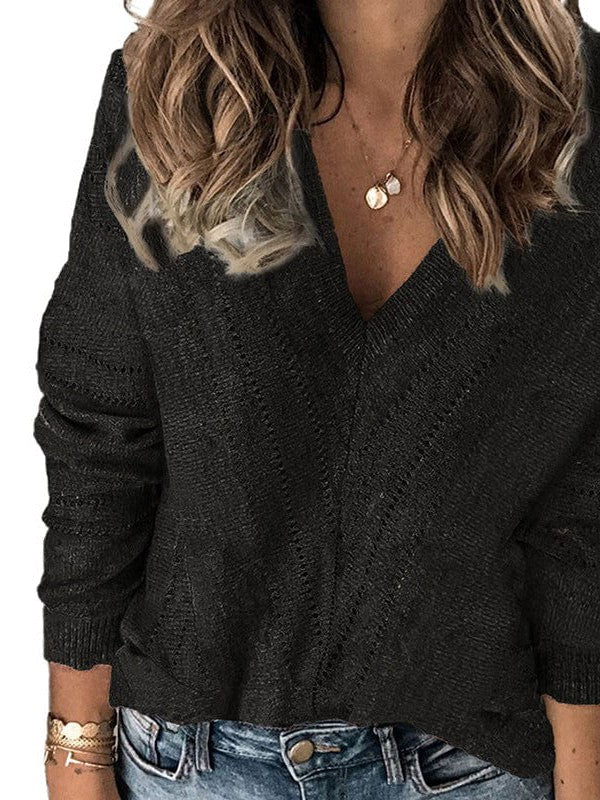 Simple Striped Knit Outerwear for Women with Long Sleeves and Contrast Bottom Detail