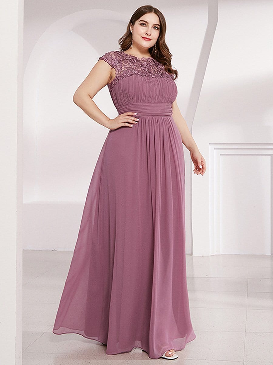 Elegant Lace Cap Sleeve Chiffon Evening Gown with Ruched Detail: Lacey Neckline Open Back Ruched Bust Plus Size Evening Dress