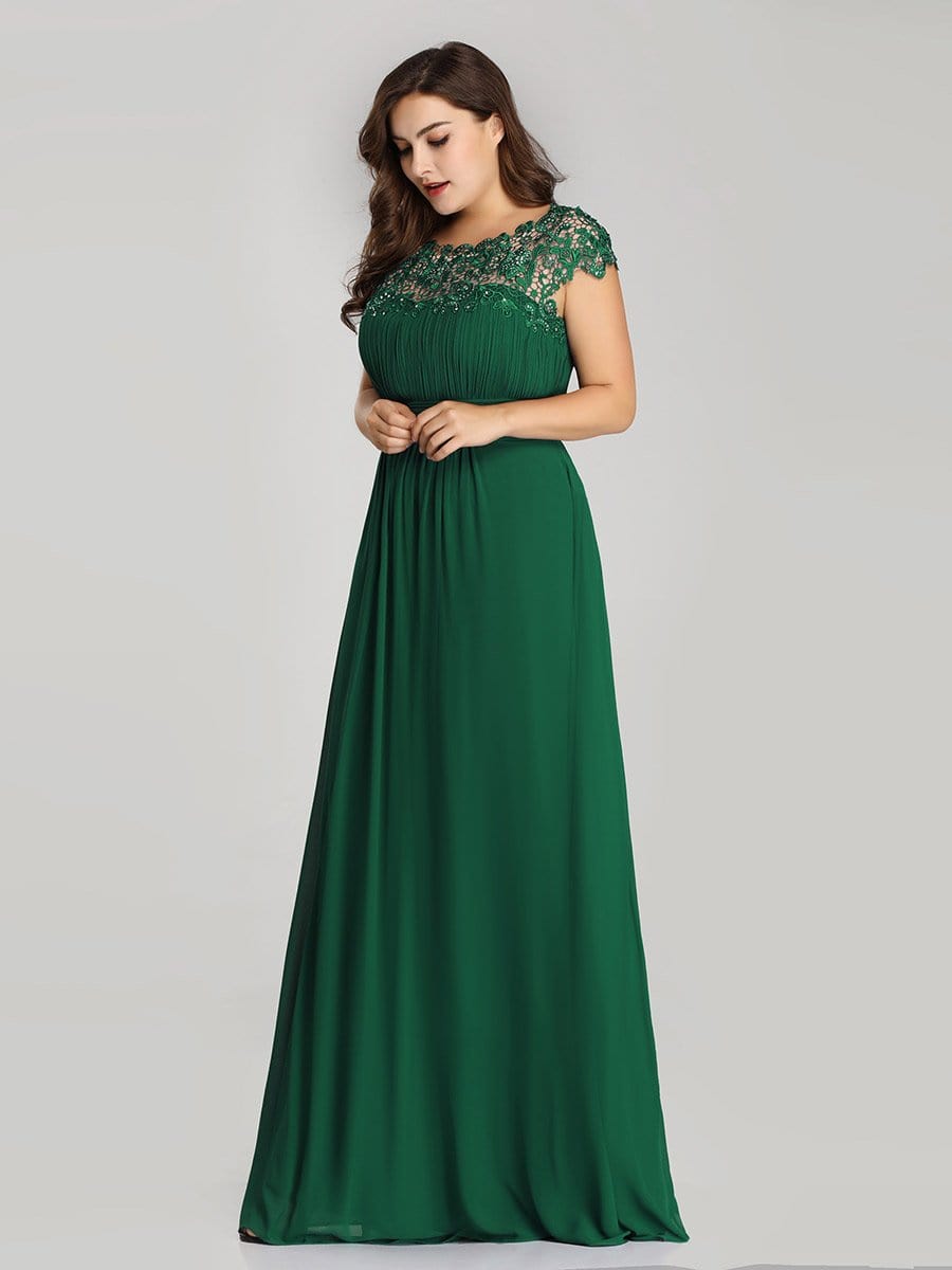 Elegant Lace Cap Sleeve Chiffon Evening Gown with Ruched Detail: Lacey Neckline Open Back Ruched Bust Plus Size Evening Dress