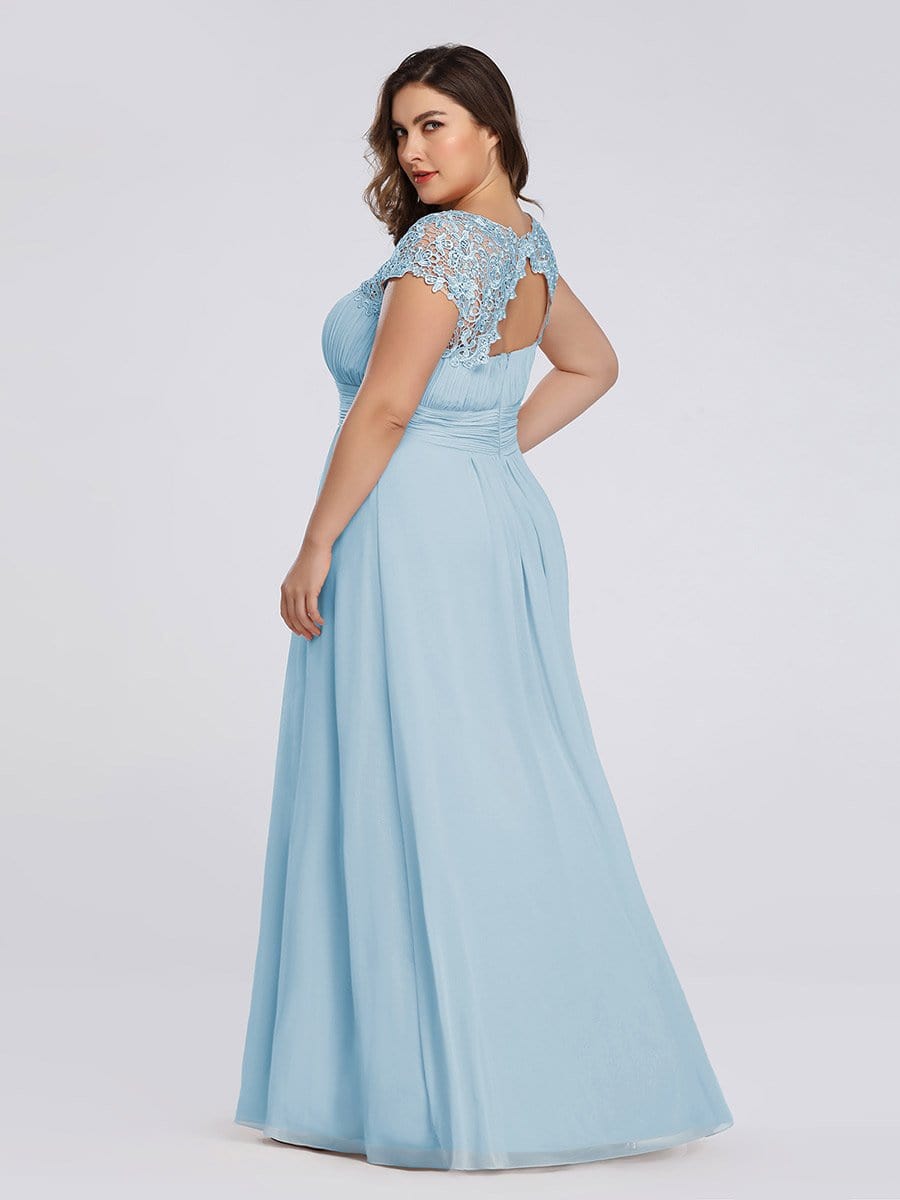 Elegant Lace Cap Sleeve Chiffon Evening Gown with Ruched Detail: Lacey Neckline Open Back Ruched Bust Plus Size Evening Dress