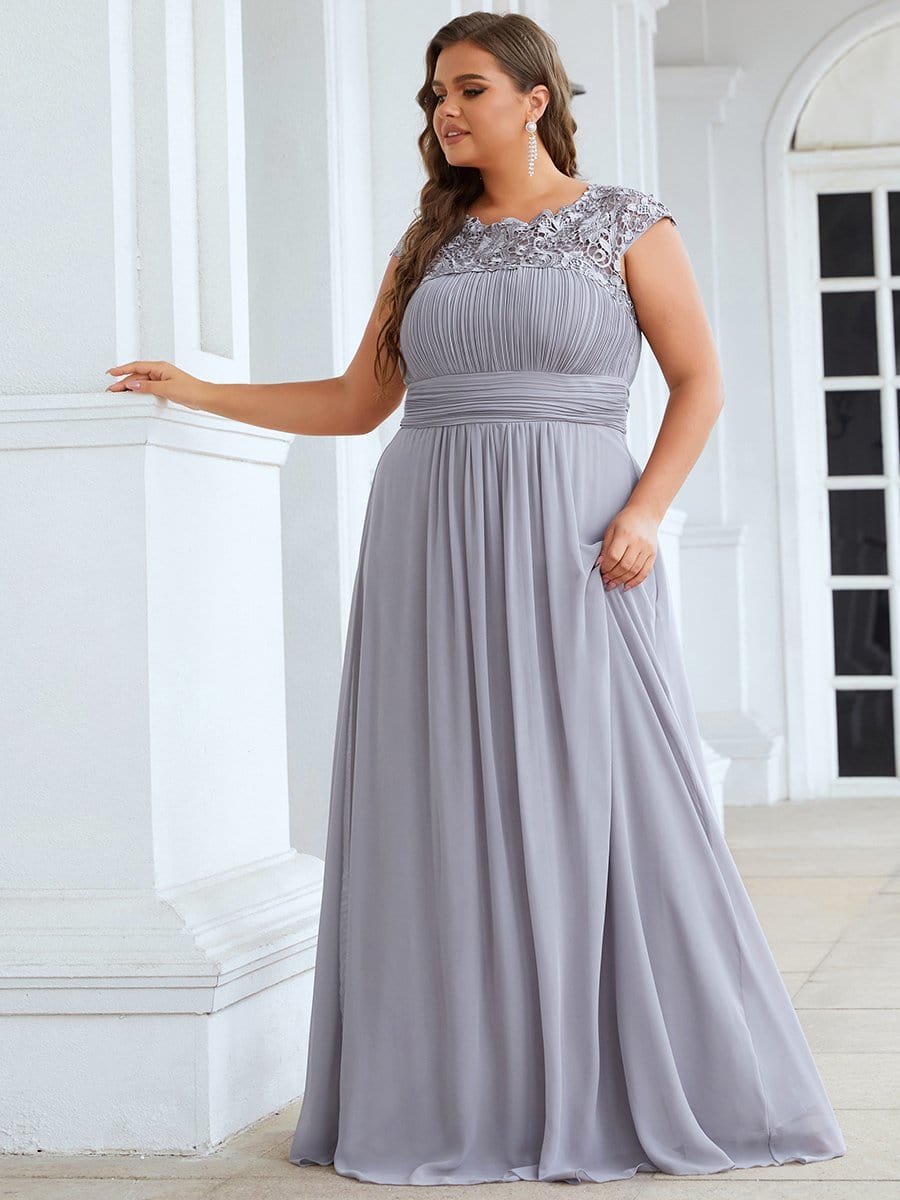 Elegant Lace Cap Sleeve Chiffon Evening Gown with Ruched Detail: Lacey Neckline Open Back Ruched Bust Plus Size Evening Dress