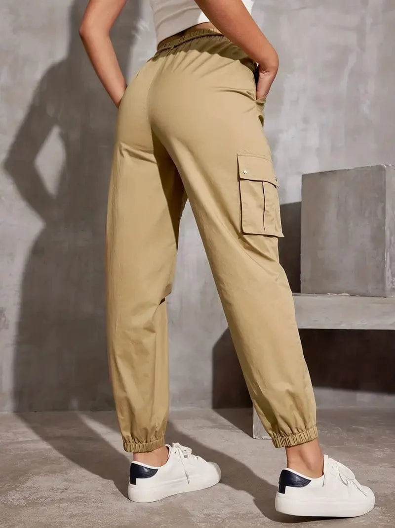 Y2K Loose Fit Cargo Trousers with Drawstring Waist and Multiple Pockets, Versatile Women's Apparel for Any Time of Year