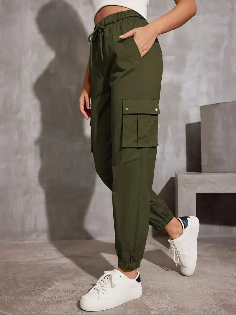 Y2K Loose Fit Cargo Trousers with Drawstring Waist and Multiple Pockets, Versatile Women's Apparel for Any Time of Year