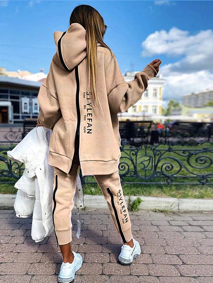 Zipper Detail Letter Design Women's Sweatshirt and Track Pants Set