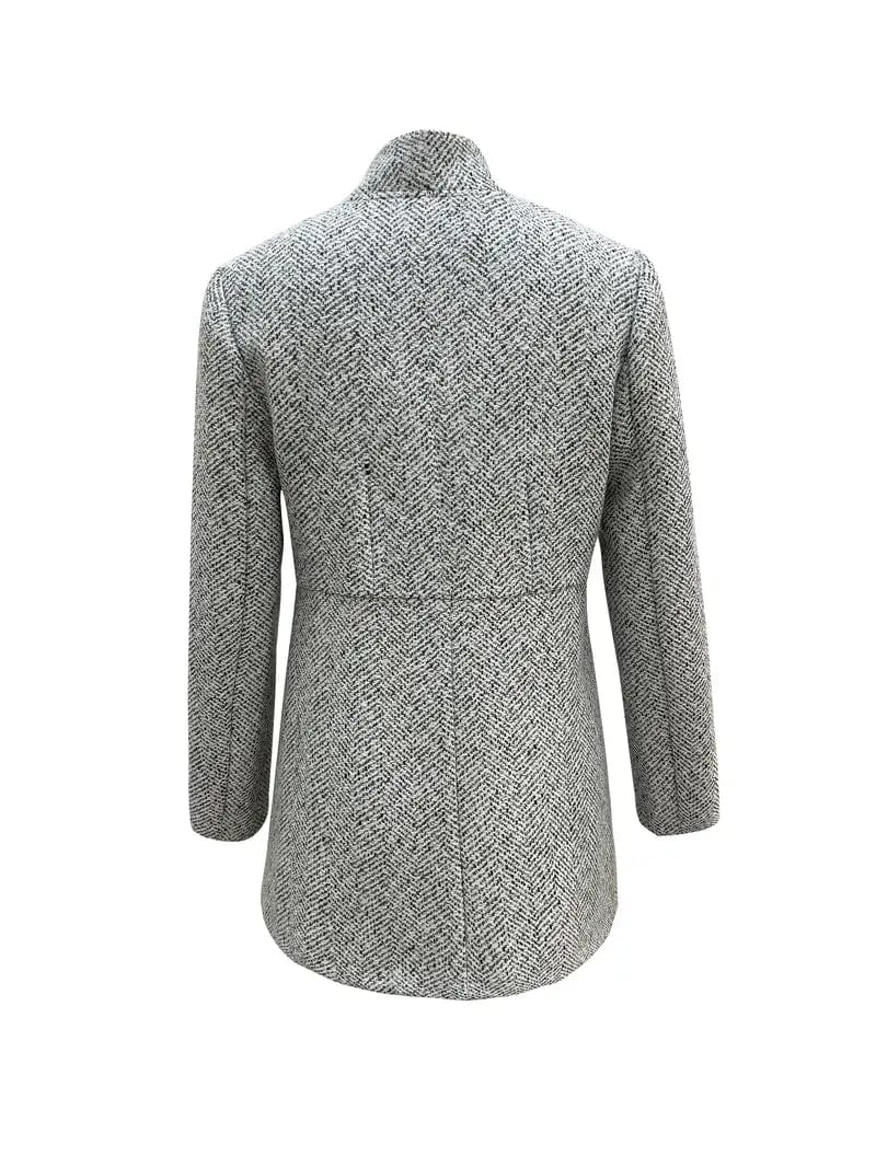 Sophisticated Office Blazer with Twin Pockets and Long Sleeves