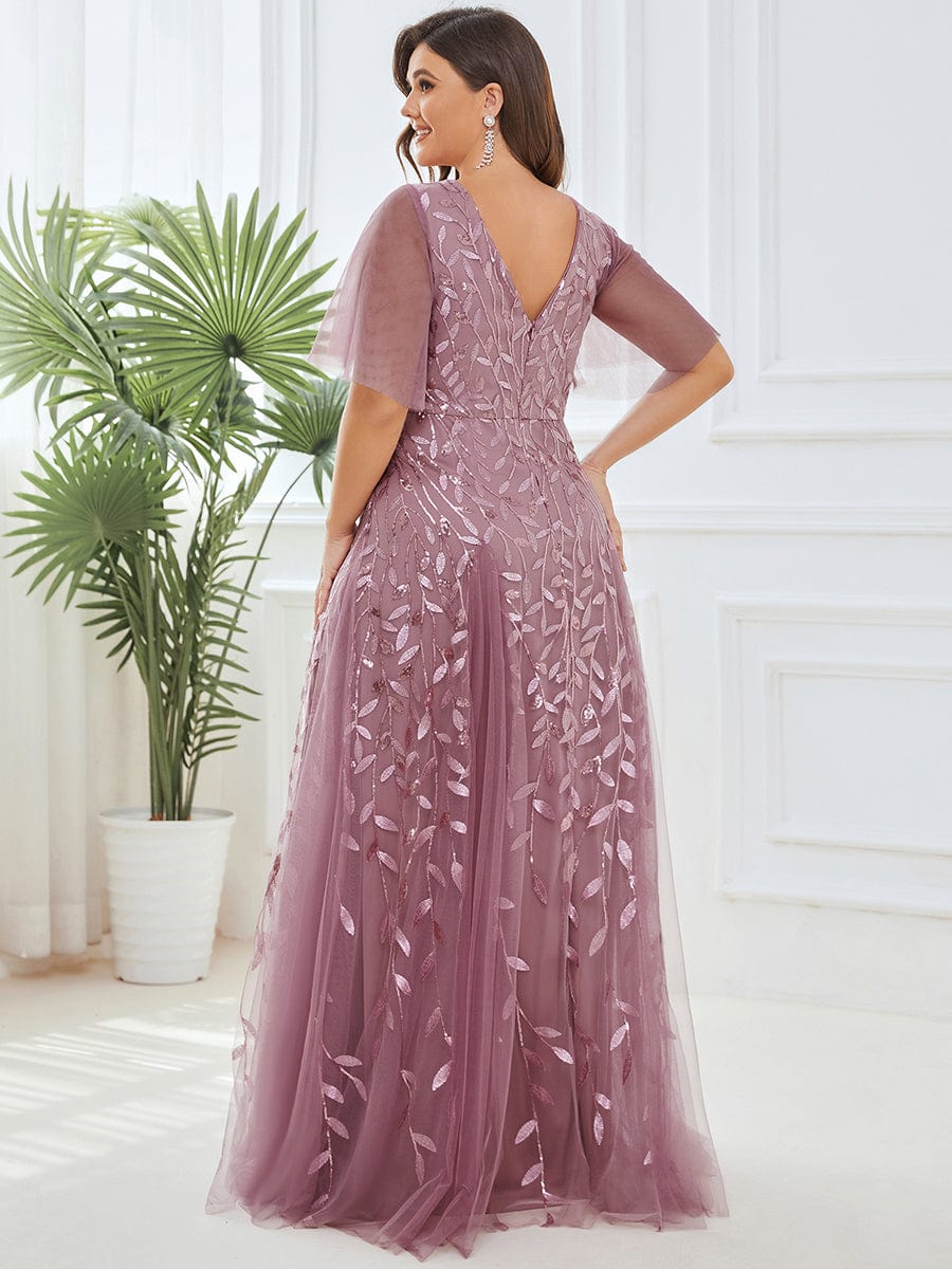 Elegant Plus Size Sequin Evening Gown with Short Sleeves