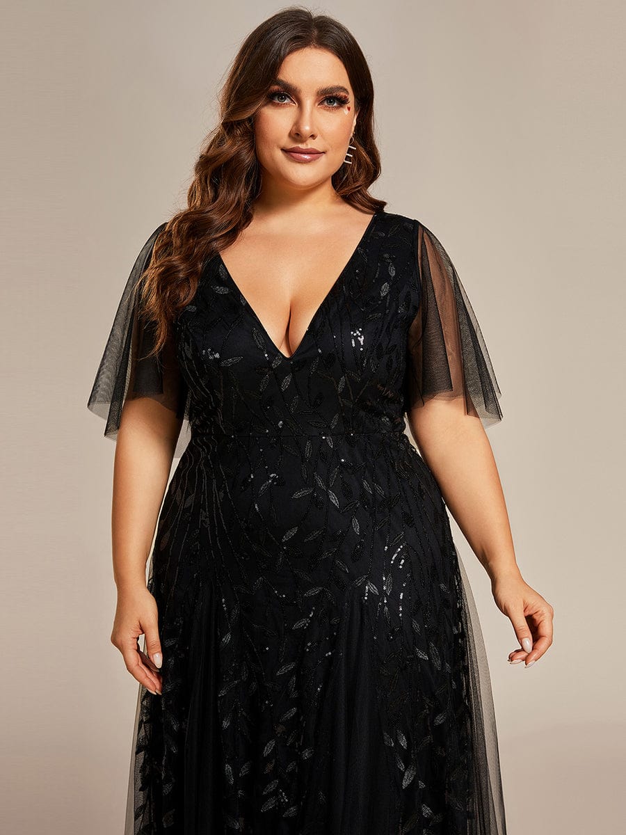 Elegant Plus Size Sequin Evening Gown with Short Sleeves