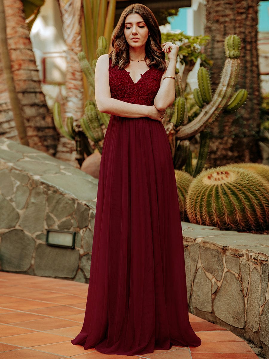 Elegant V-Neck A-Line Dress with Floral Lace Appliques