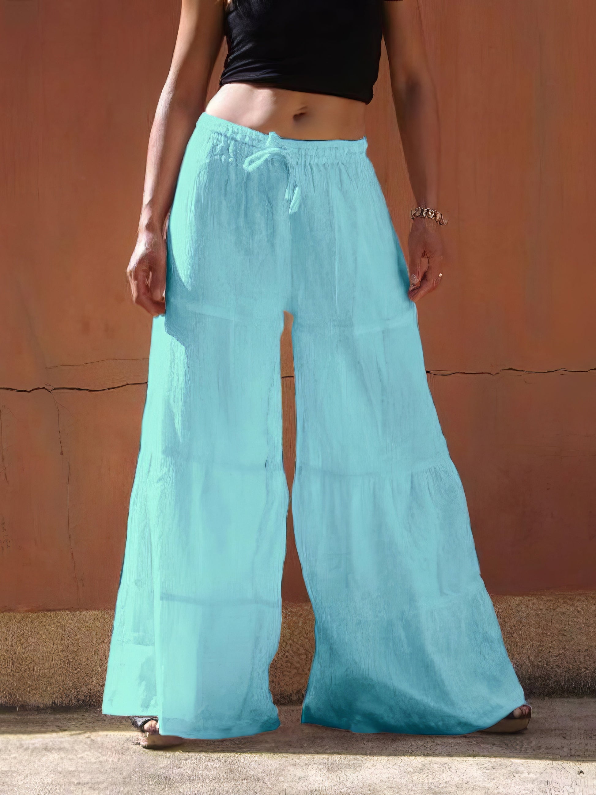 Wide Leg Pants in Plus Size with Elastic Waist and Loose Fit