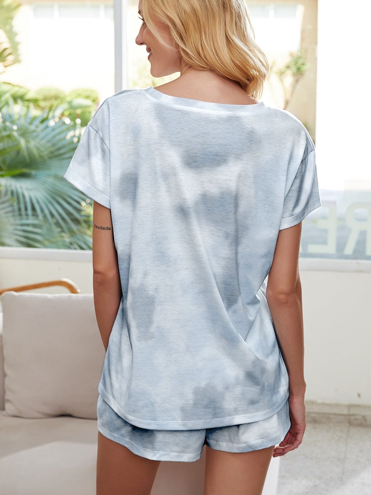 Womenswear tie-dye short-sleeved pajamas home service suit